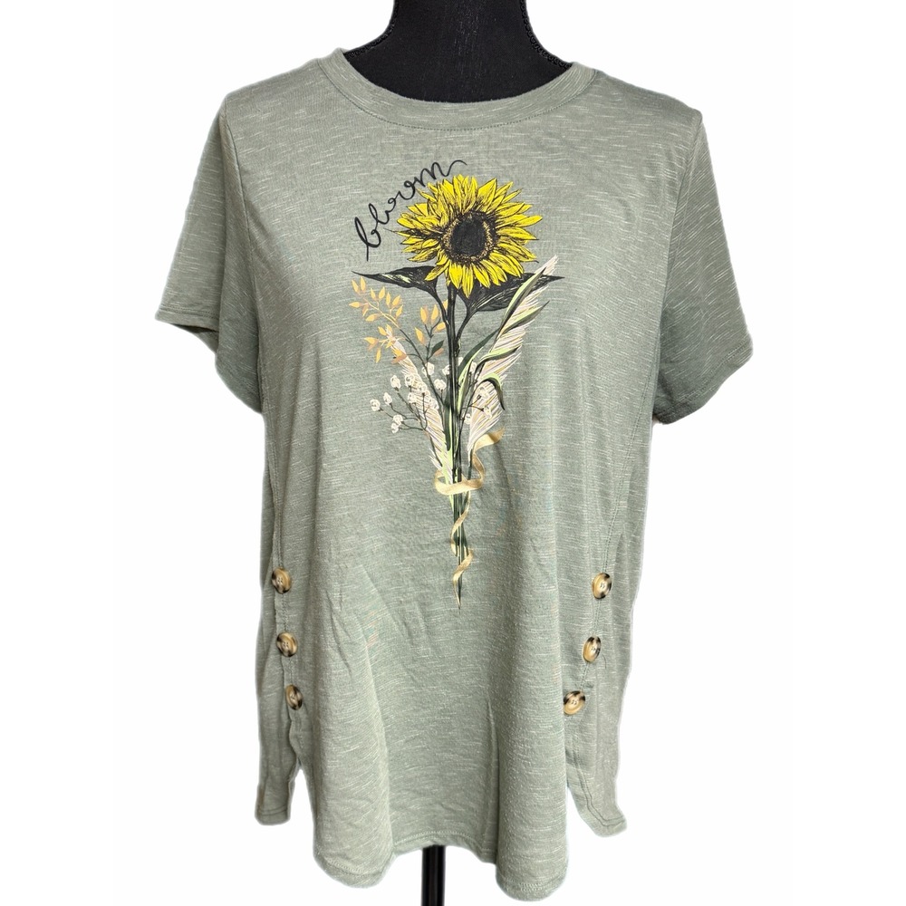 Tru Self Women Large Sage Green Sunflower Bloom Graphic Tee Side Button Detail